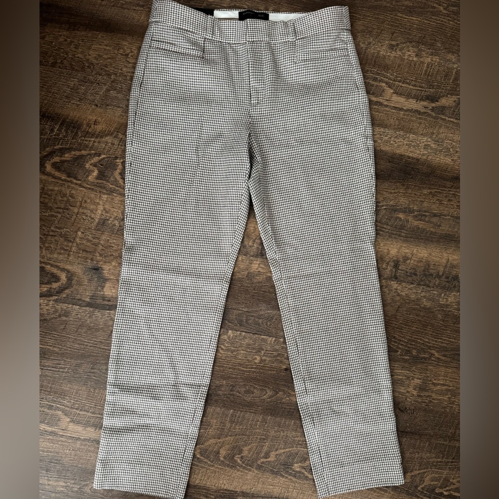 Banana Republic Sloan
